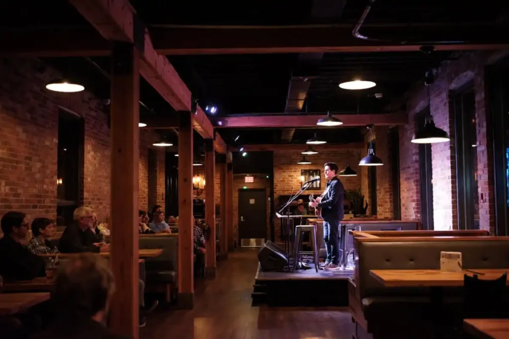 Bluebird Cafe Nashville Tennessee where Don Schlitz performed as part of the songwriters in the round tradition